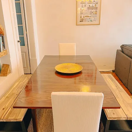 Santos Charming - In Tradional